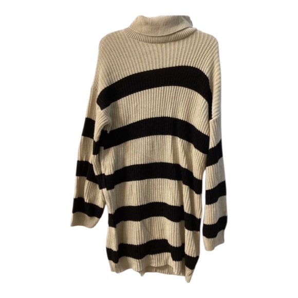 In The Style Striped Turtleneck Sweater Black Cream Women’s Size 10 - Picture 1 of 12